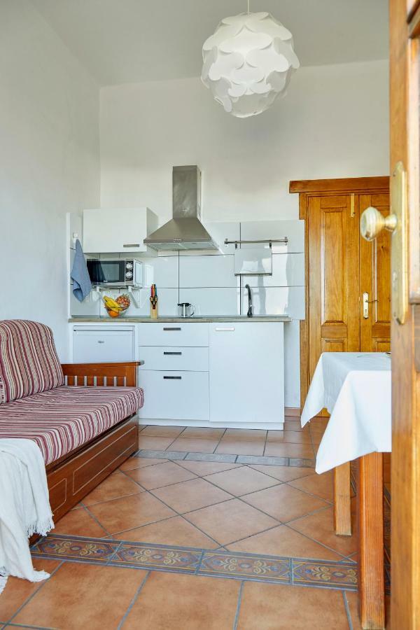 Villa Nueva Mala Exteriér fotografie